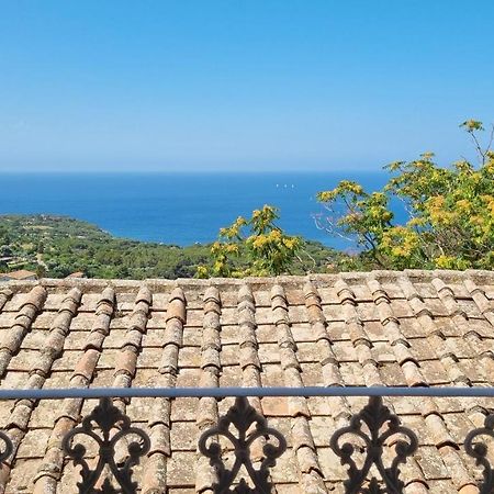 Willa Rer Vista Mare Capoliveri  Zewnętrze zdjęcie