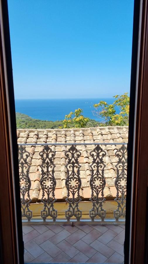 Willa Rer Vista Mare Capoliveri  Zewnętrze zdjęcie